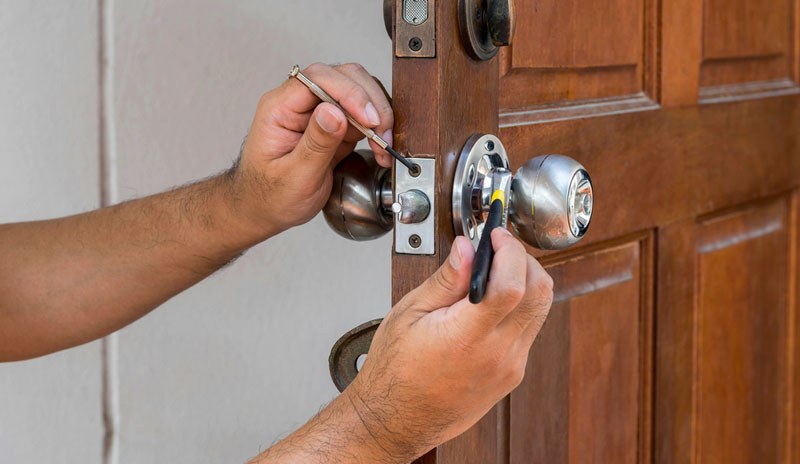 Yaser Alsattari Door Maintenance and Repair